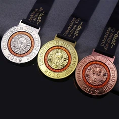 Метален златен медал Сувенирен спортен медал с лента